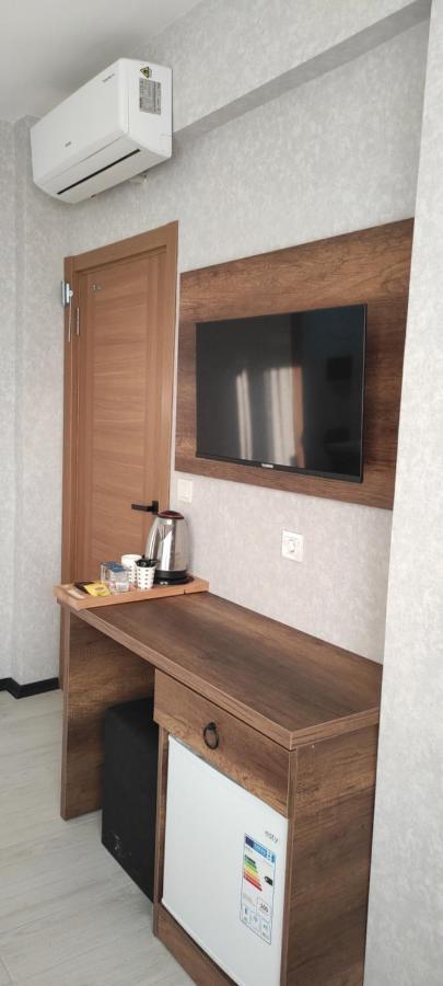 Acar Airport Hotel Plus Arnavutkoy ภายนอก รูปภาพ